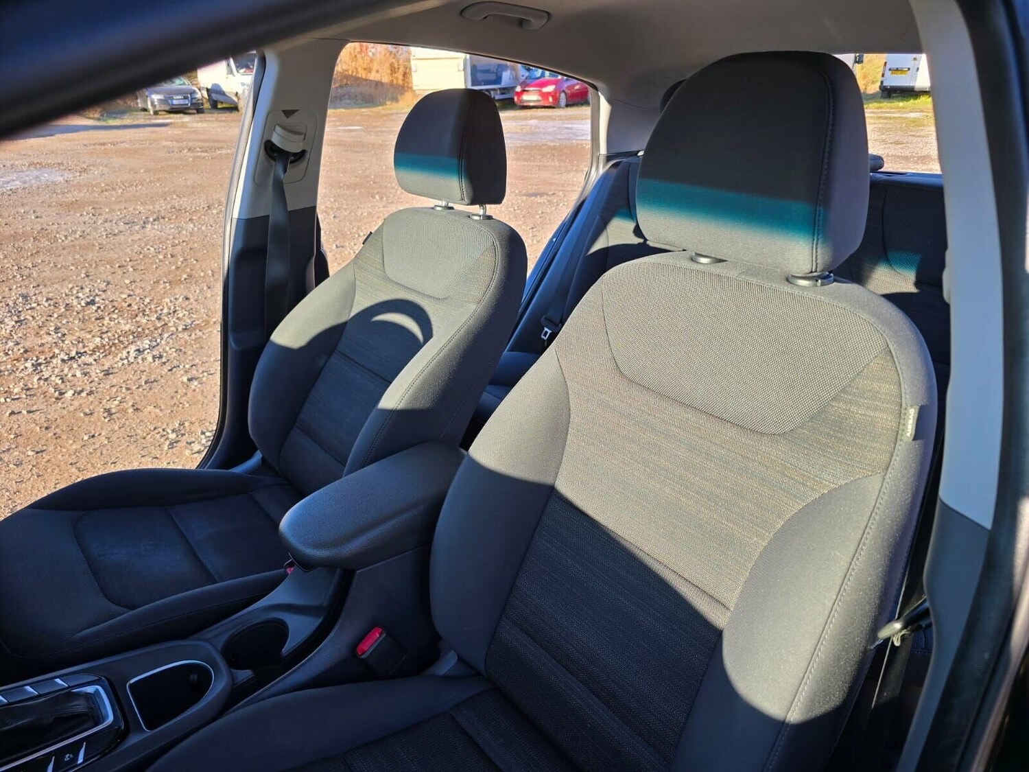 Used Hyundai IONIQ 2018 for sale - 76922778: Photo 41