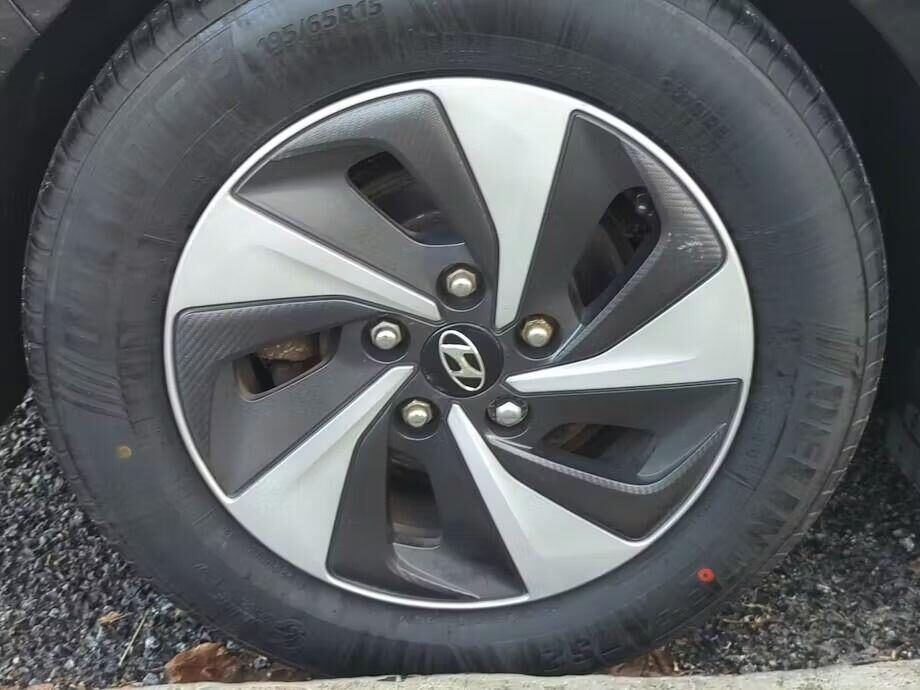 Used Hyundai IONIQ 2018 for sale - 76922778: Photo 9