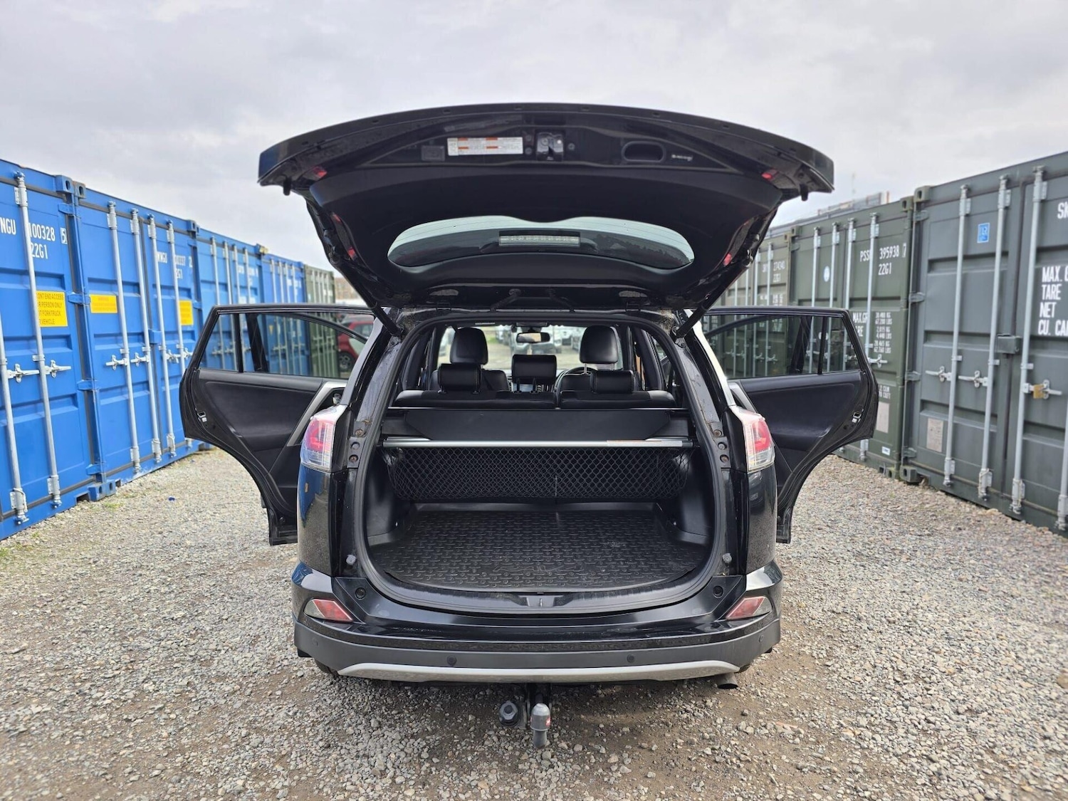 Used Toyota RAV4 2016 for sale - 77546272: Photo 37