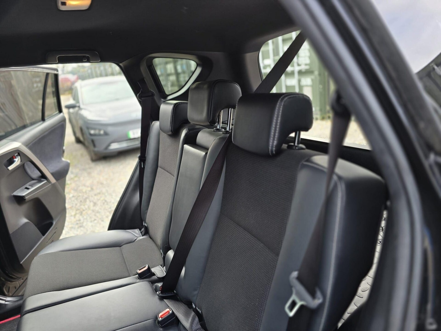 Used Toyota RAV4 2016 for sale - 77546272: Photo 40