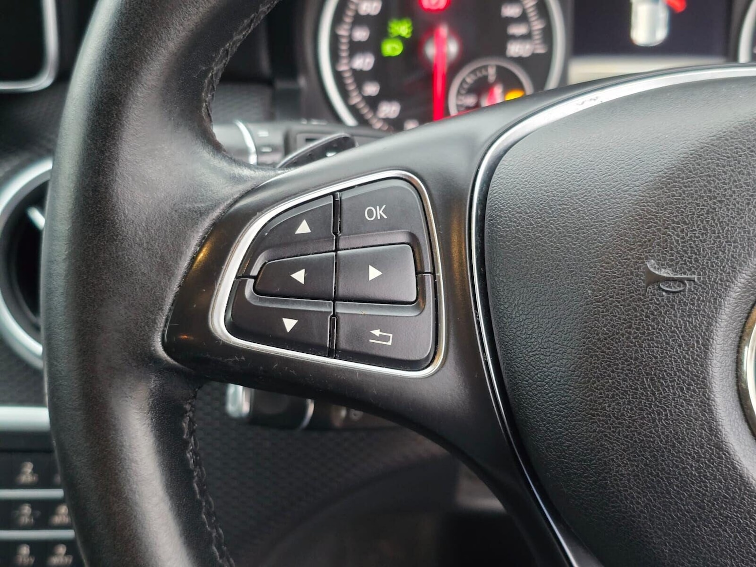 Used Mercedes-Benz A-Class 2017 for sale - 76653866: Photo 30