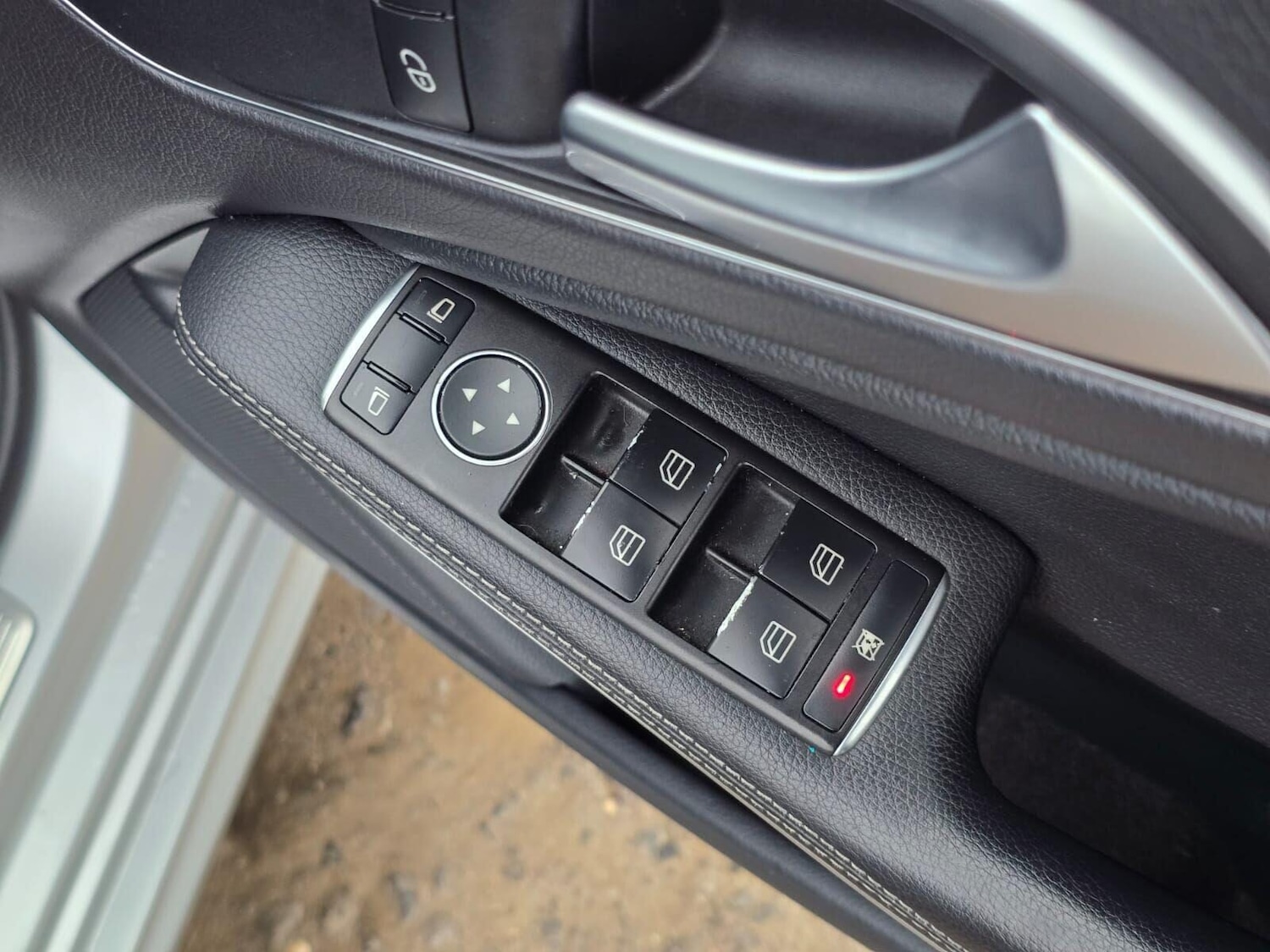 Used Mercedes-Benz A-Class 2017 for sale - 76653866: Photo 33