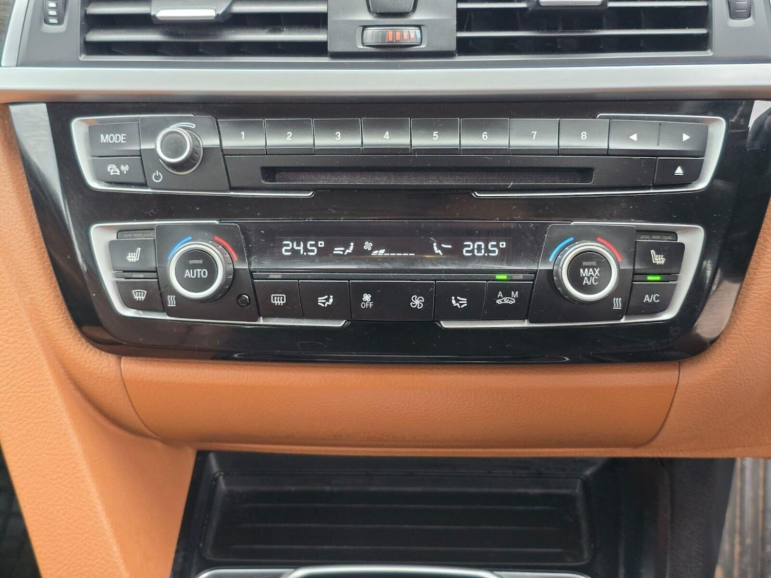 Used BMW 3 Series 2015 for sale - 76783129: Photo 32