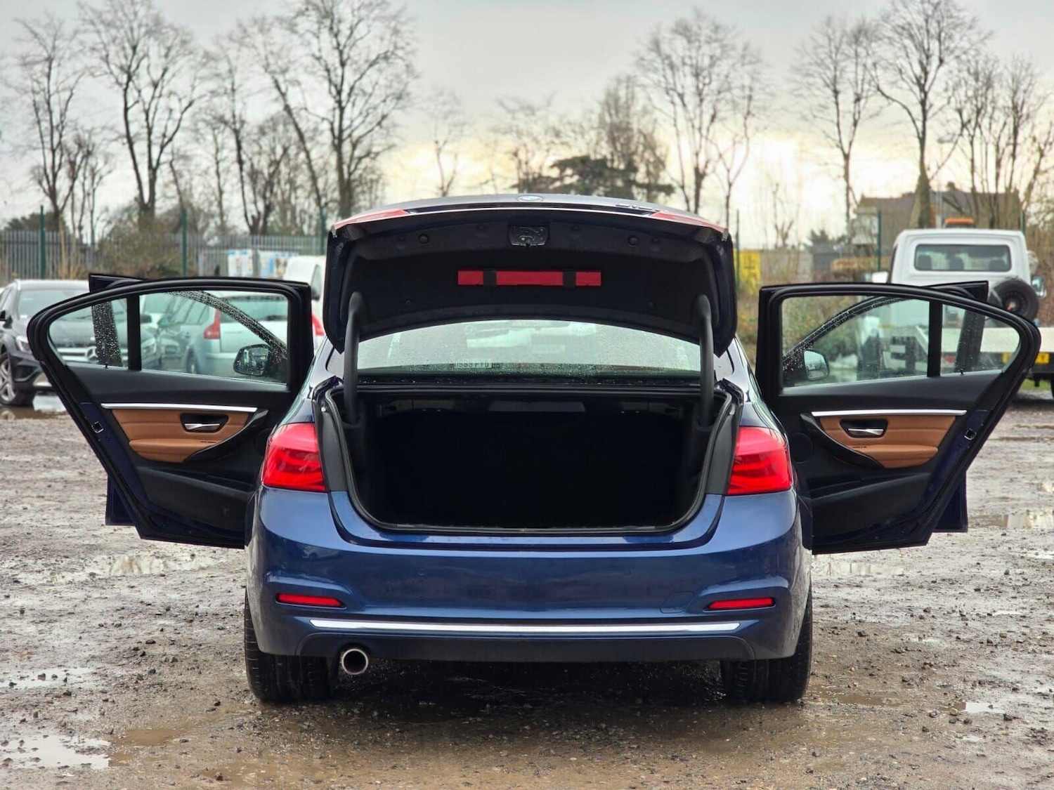 Used BMW 3 Series 2015 for sale - 76783129: Photo 34