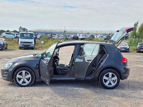 Used Volkswagen Golf 2016 for sale - 75685836: Photo 11