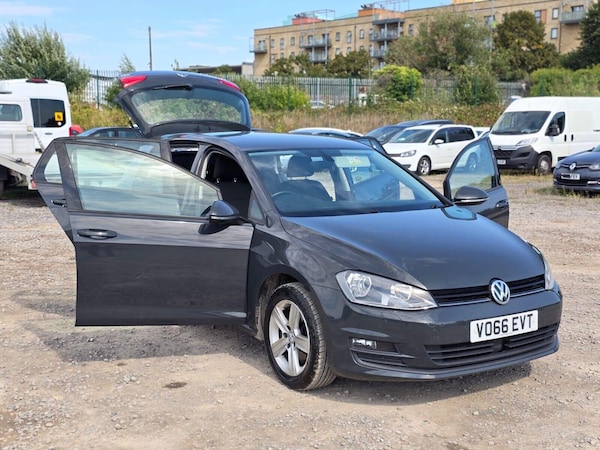 Used Volkswagen Golf 2016 for sale - 75685836: Photo 6