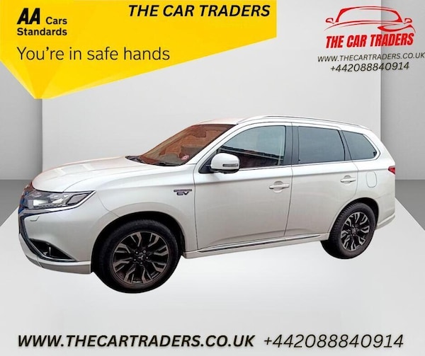 Used Mitsubishi Outlander 2017 for sale - 76280682: Photo 2