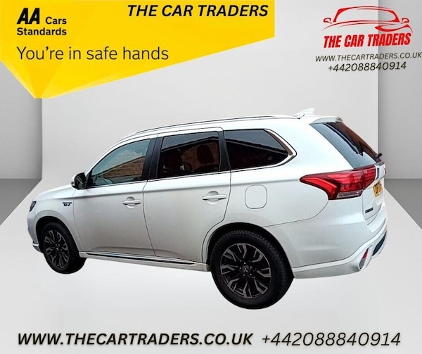 Used Mitsubishi Outlander 2017 for sale - 76280682: Photo 4