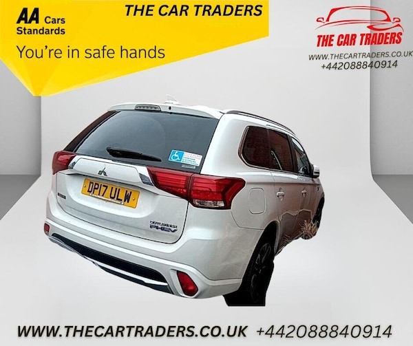 Used Mitsubishi Outlander 2017 for sale - 76280682: Photo 5