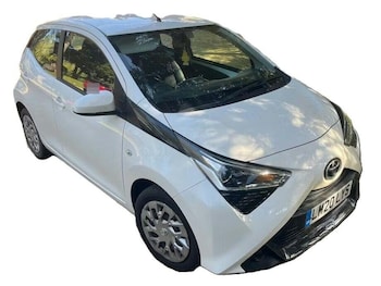 Used Toyota AYGO 2020 for sale - 77935833: Photo