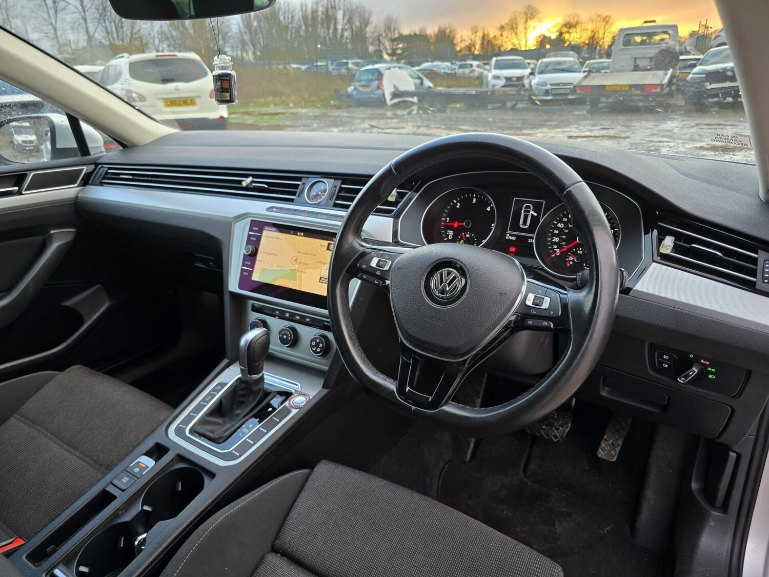 Used Volkswagen Passat 2017 for sale - 77138711: Photo 63