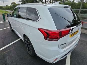 Used Mitsubishi Outlander 2016 for sale - 75337543: Photo