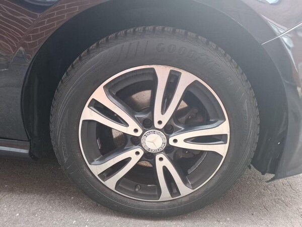 Used Mercedes-Benz A-Class 2017 for sale - 76245864: Photo 8