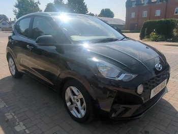 Used Hyundai i10 2021 for sale - 75560652: Photo