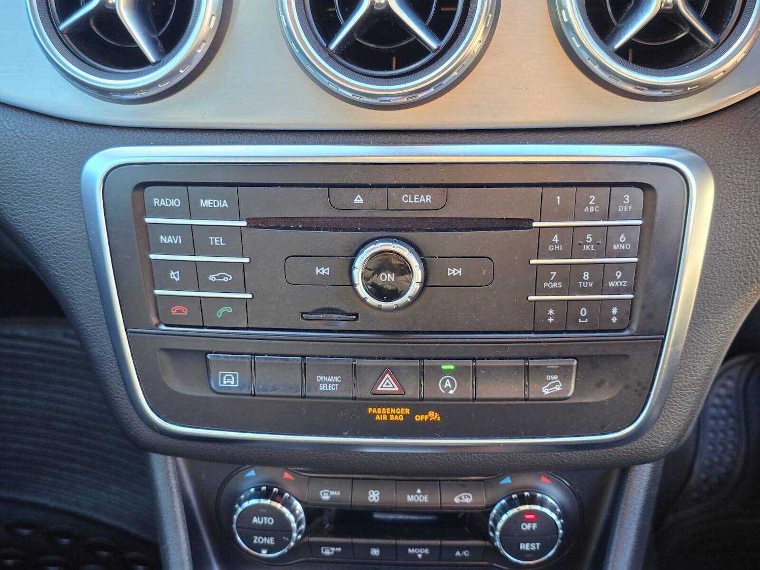 Used Mercedes-Benz GLA 2015 for sale - 76374259: Photo 35