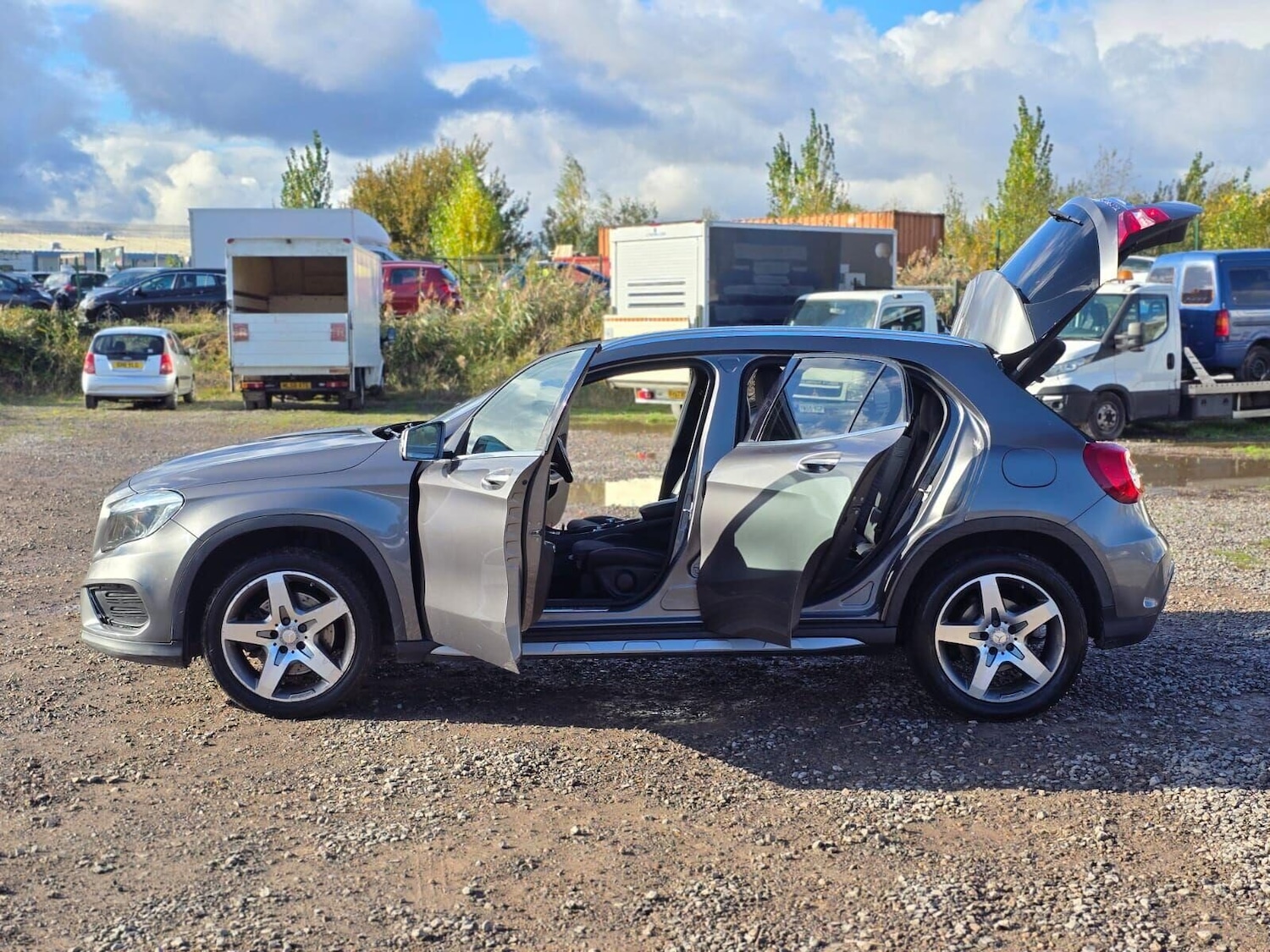 Used Mercedes-Benz GLA 2015 for sale - 76374259: Photo 9