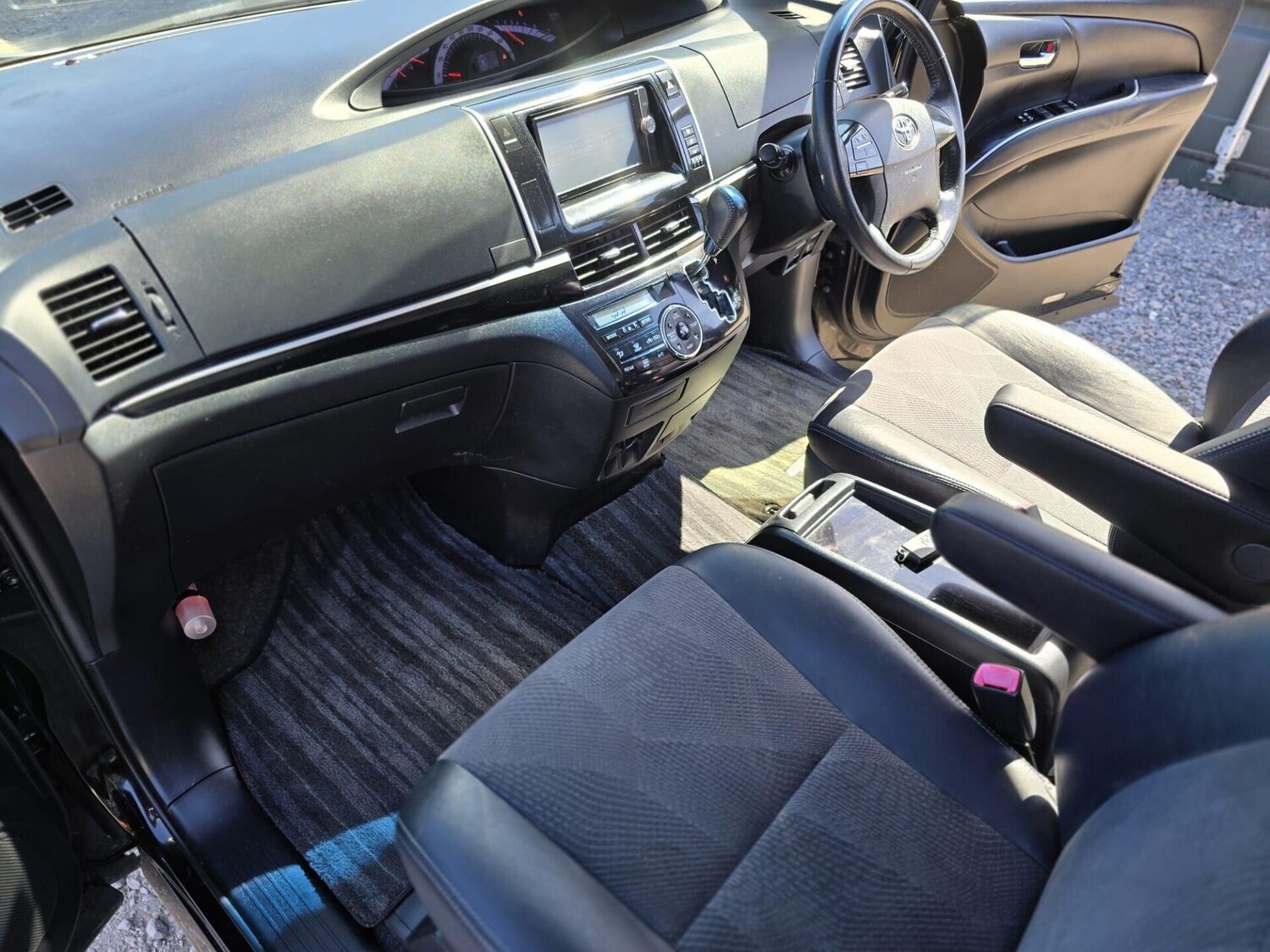 Used Toyota Estima 2013 for sale - 78149932: Photo 18