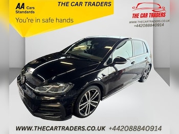 Used Volkswagen Golf 2017 for sale - 76526984: Photo