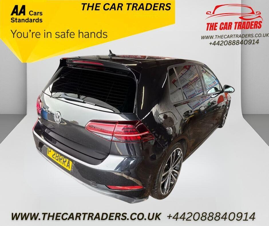 Used Volkswagen Golf 2017 for sale - 76526984: Photo 5