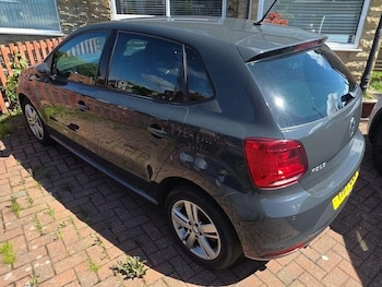 Used Volkswagen Polo 2017 for sale - 75511379: Photo