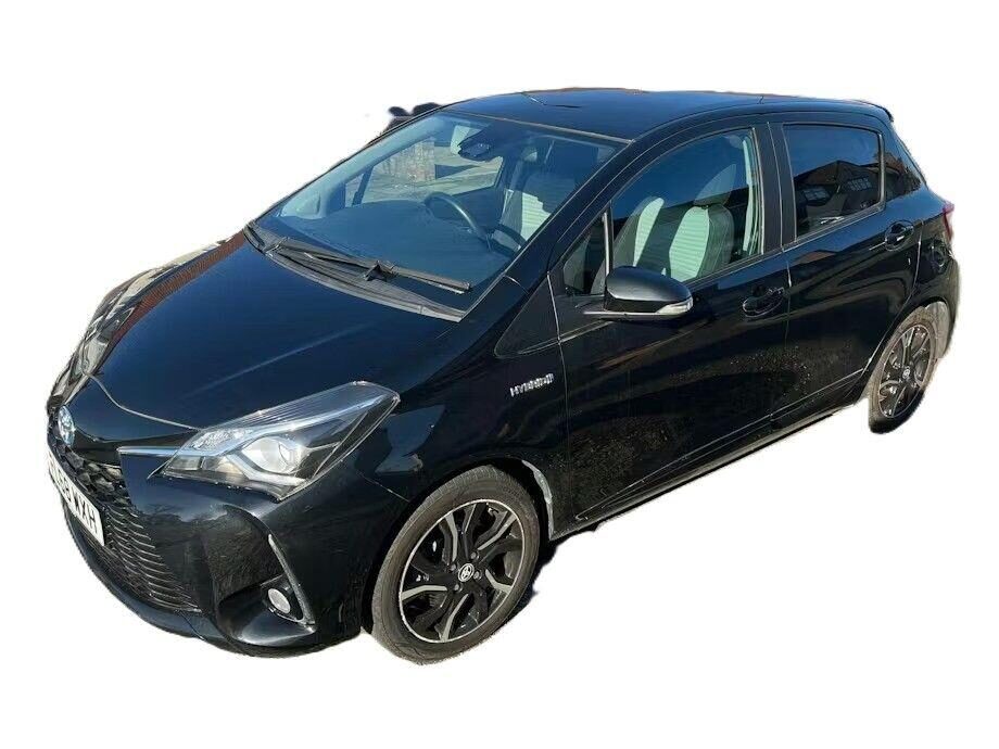 Used Toyota Yaris 2019 for sale - 77952109: Photo 2