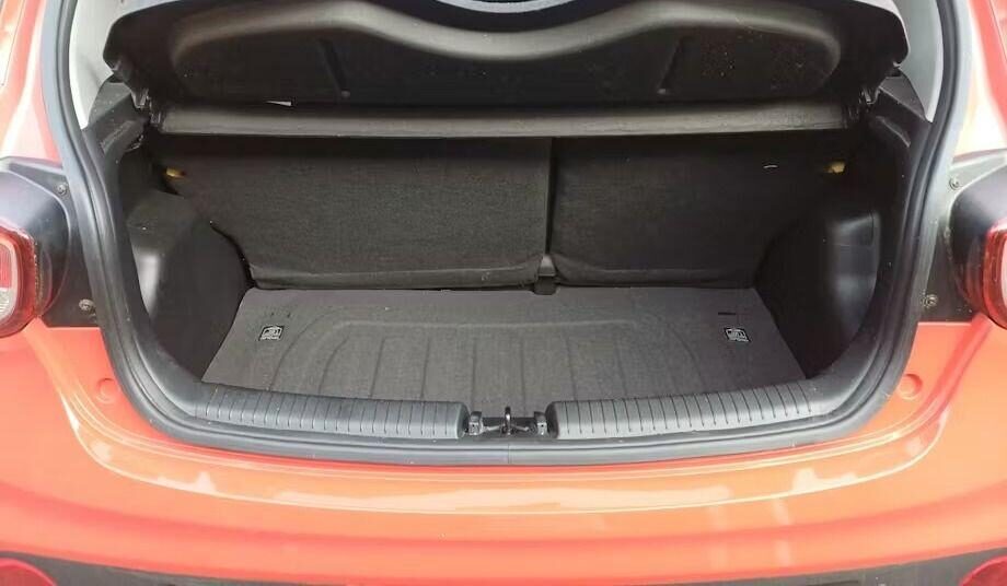 Used Hyundai i10 2018 for sale - 77997104: Photo 11