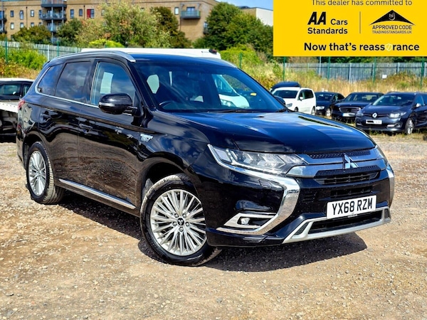Used Mitsubishi Outlander 2018 for sale - 75583157: Photo 1