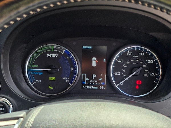 Used Mitsubishi Outlander 2018 for sale - 75583157: Photo 35