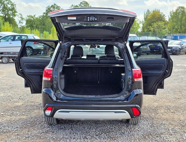 Used Mitsubishi Outlander 2018 for sale - 75583157: Photo 36