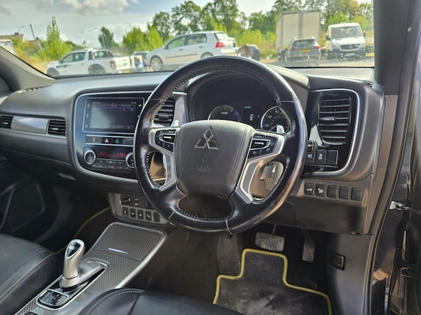 Used Mitsubishi Outlander 2018 for sale - 75583157: Photo 38