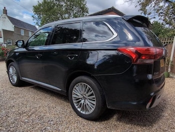 Used Mitsubishi Outlander 2018 for sale - 75583157: Photo