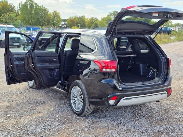 Used Mitsubishi Outlander 2018 for sale - 75583157: Photo 4