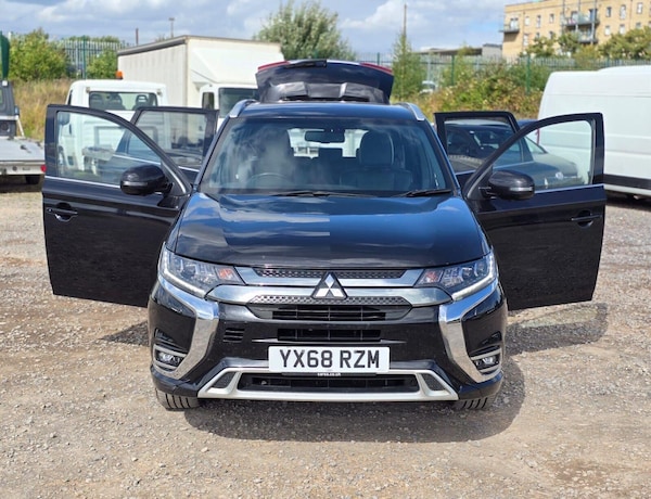 Used Mitsubishi Outlander 2018 for sale - 75583157: Photo 7