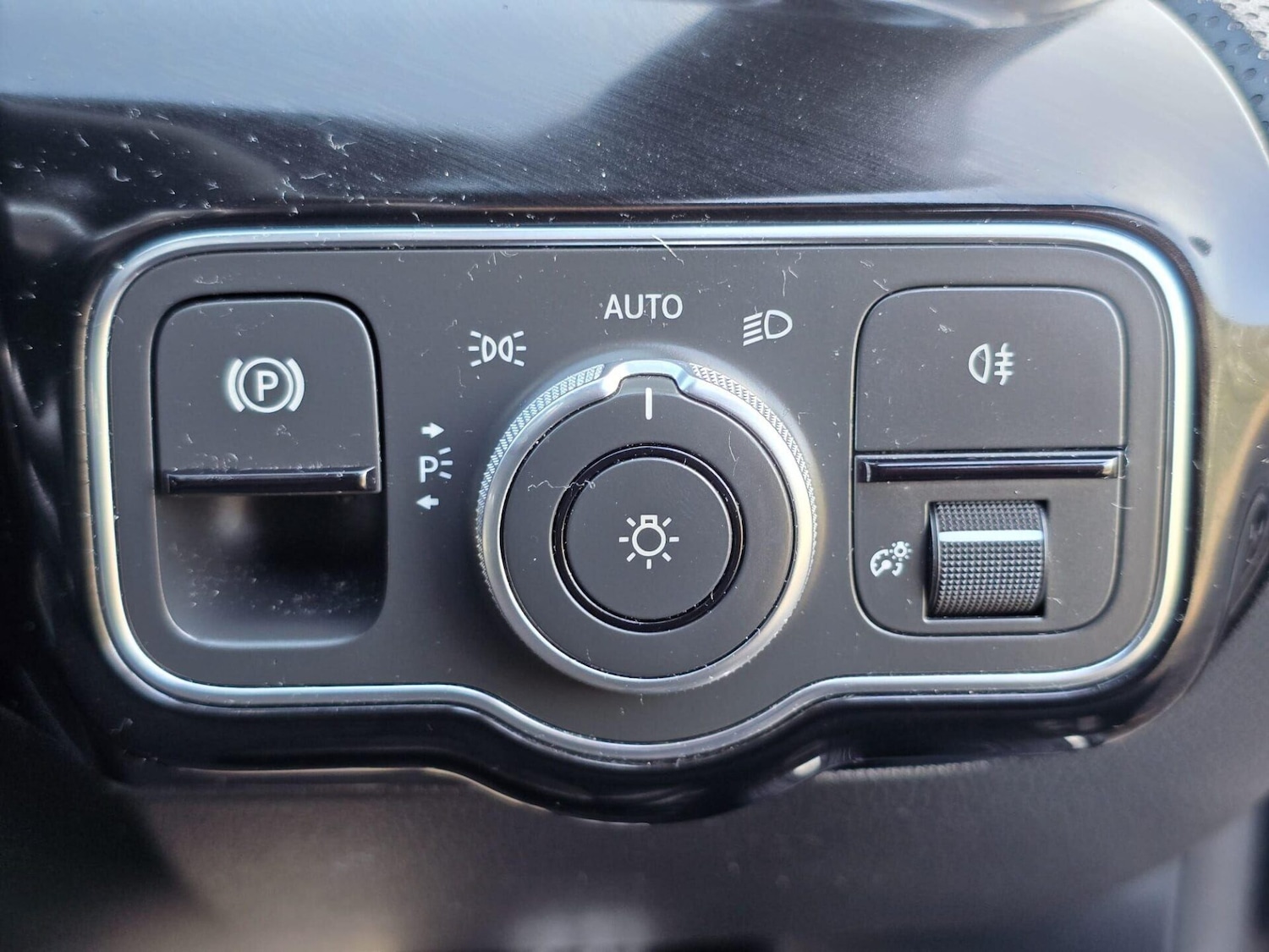 Used Mercedes-Benz A-Class 2018 for sale - 77477153: Photo 24