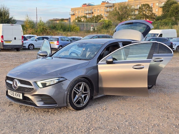 Used Mercedes-Benz A-Class 2018 for sale - 76035675: Photo 9