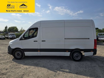 Used Mercedes-Benz Sprinter 2018 for sale - 78906879: Photo