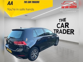 Used Volkswagen Golf 2018 for sale - 76641691: Photo