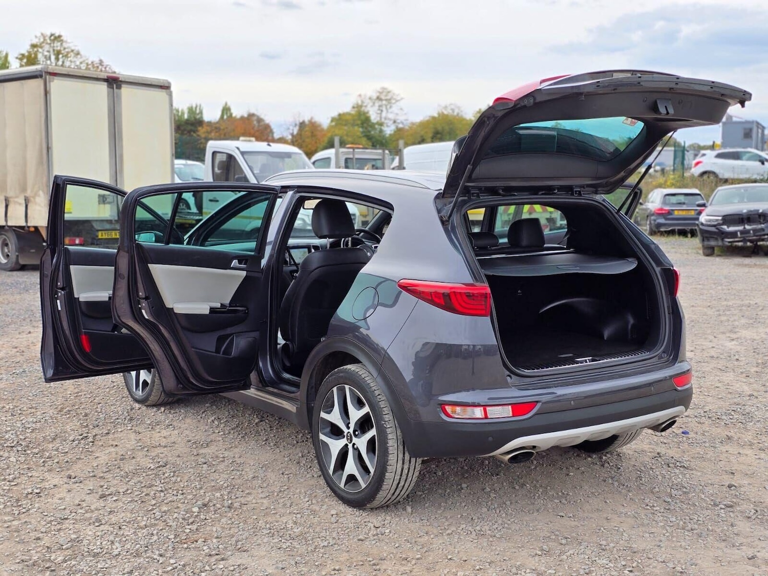 Used Kia Sportage 2016 for sale - 76069805: Photo 4