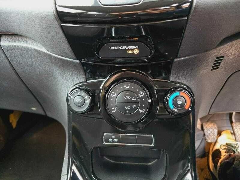 Used Ford Fiesta 2014 for sale - 75795061: Photo 59