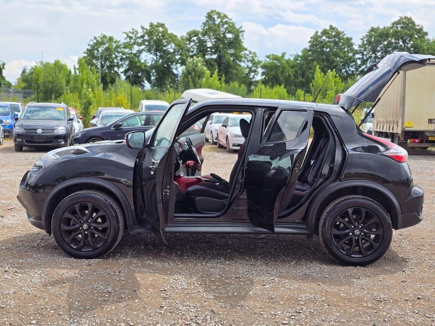 Used Nissan Juke 2014 for sale - 76381997: Photo 10