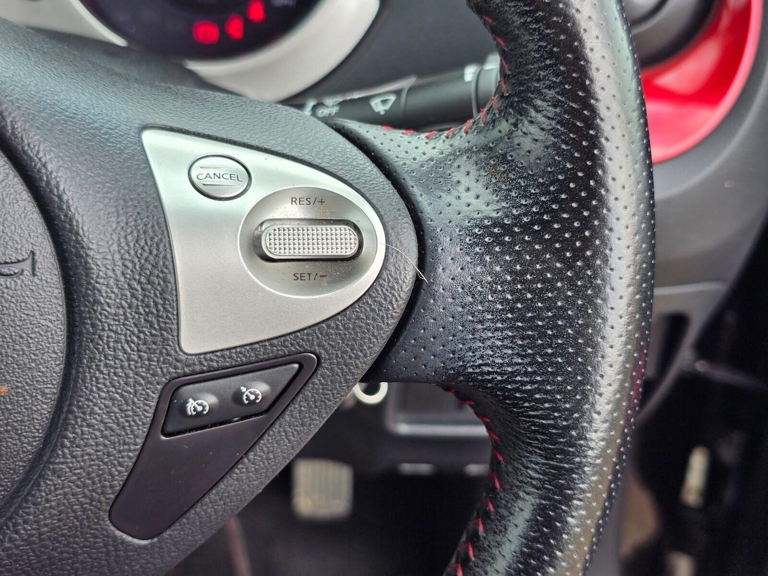 Used Nissan Juke 2014 for sale - 76381997: Photo 24