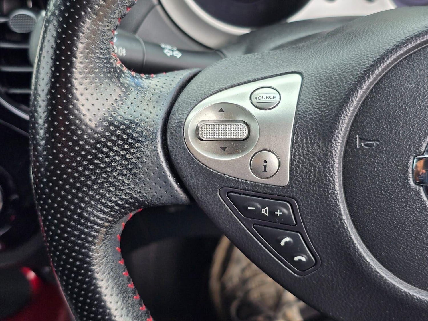 Used Nissan Juke 2014 for sale - 76381997: Photo 25