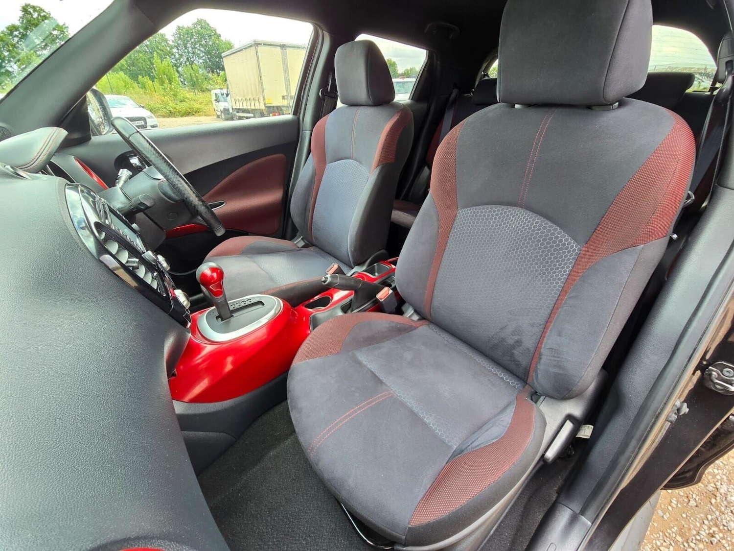 Used Nissan Juke 2014 for sale - 76381997: Photo 34