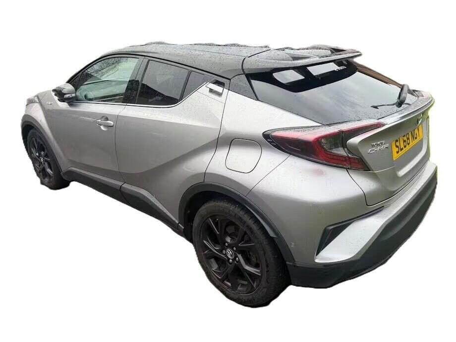 Used Toyota C-HR 2018 for sale - 78168410: Photo 3