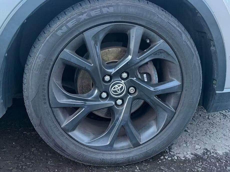 Used Toyota C-HR 2018 for sale - 78168410: Photo 8