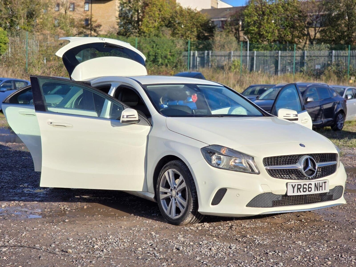 Used Mercedes-Benz A-Class 2016 for sale - 78111880: Photo 6