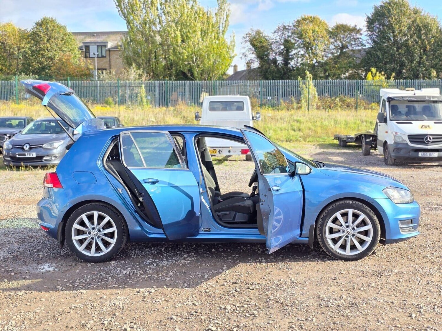 Used Volkswagen Golf 2015 for sale - 76211422: Photo 16