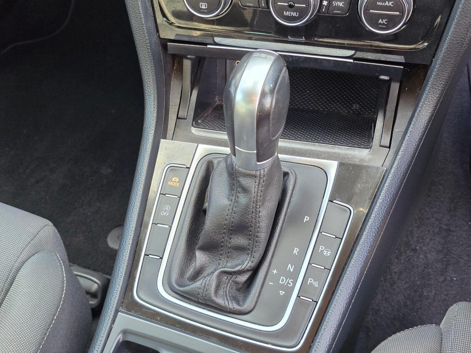 Used Volkswagen Golf 2015 for sale - 76211422: Photo 20