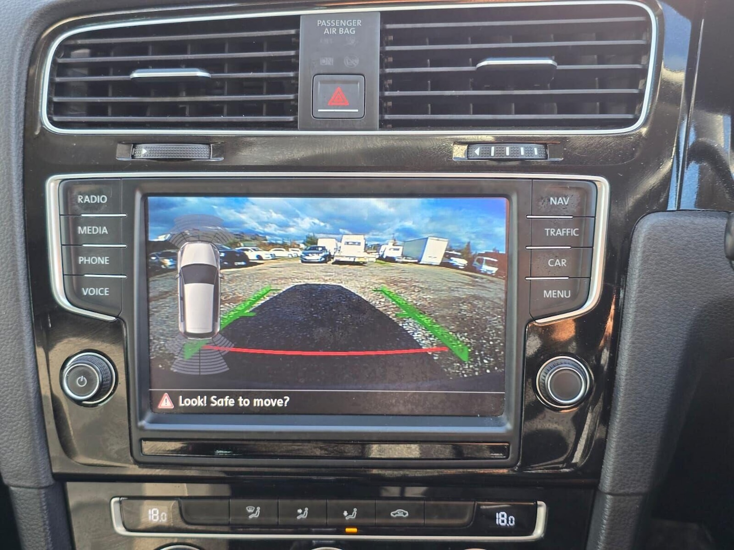 Used Volkswagen Golf 2015 for sale - 76211422: Photo 33