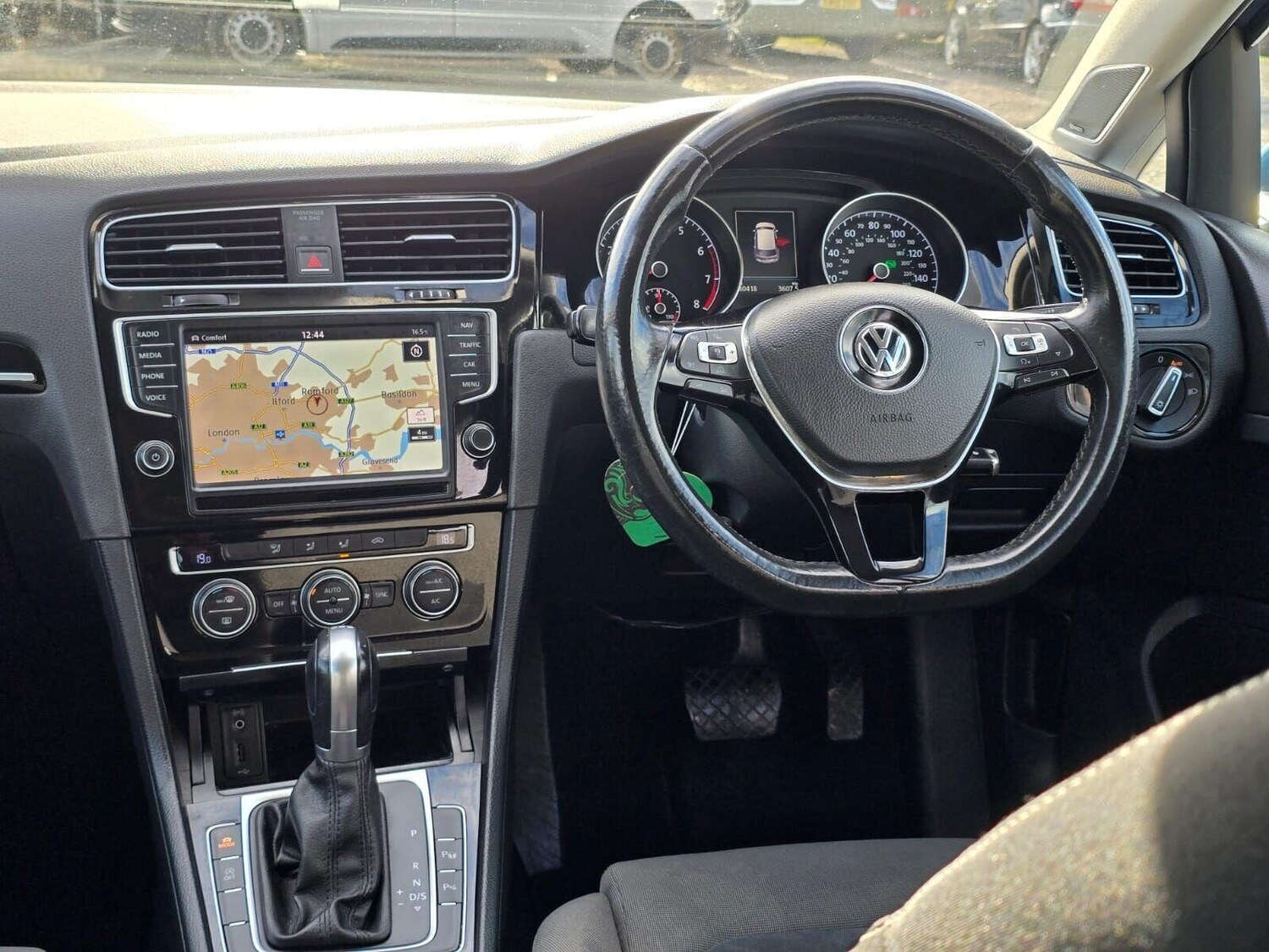 Used Volkswagen Golf 2015 for sale - 76211422: Photo 59